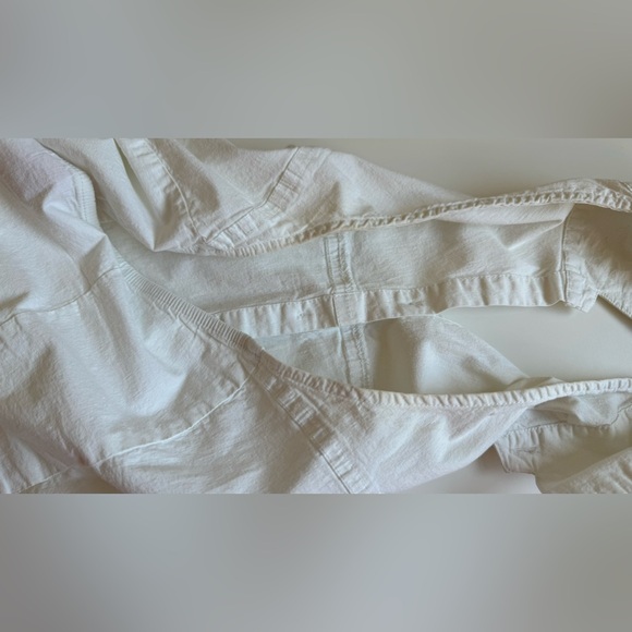 dei Halter Neck Shirt (Gift with Purchase) - Picture 13 of 15